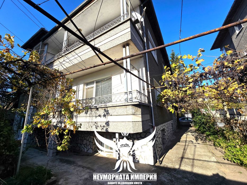 Продава се Многостаен апартамент в Асеновград - 336 кв.м за 219 €/кв.м - Снимка #12