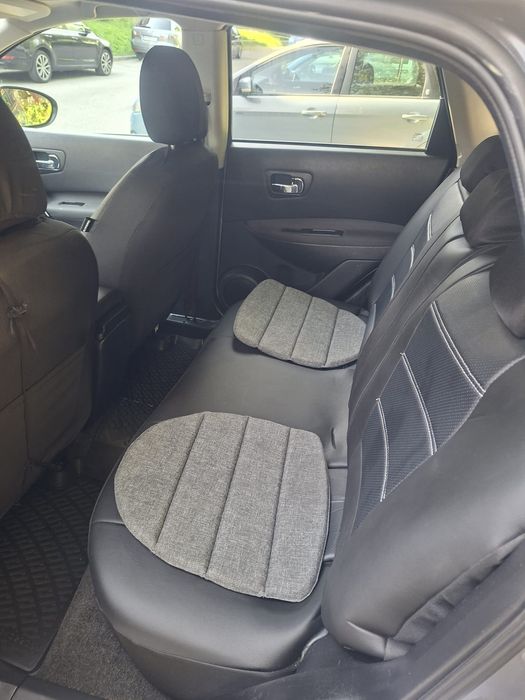 Masină Nissan Qashqai j10