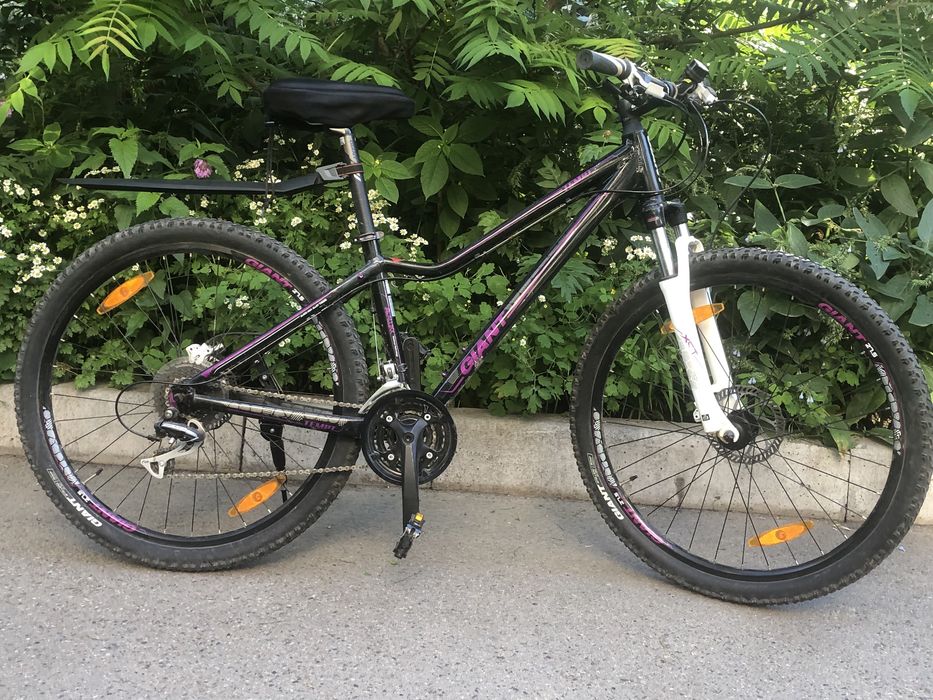 Велосипед Giant.