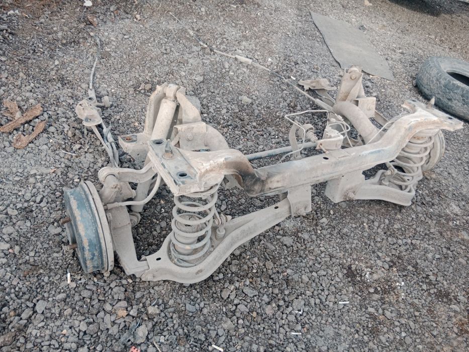 Задний балка в сборе форд Мондео 1