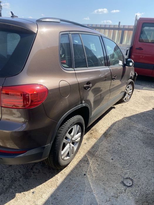 Volkswagen Tiguan 1.4 tsi 2012г