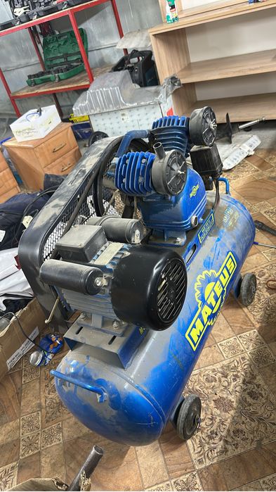 Продаю компрессор отличном состоянийй