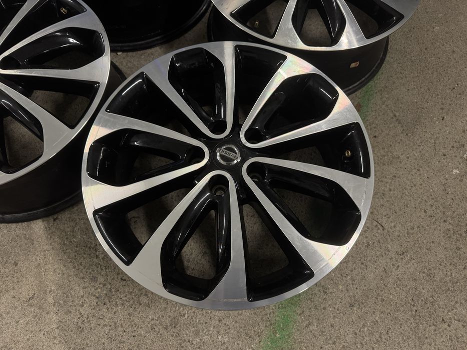 Джанти Nissan 18 5x114,3 оригинални Нисан 18 5х114,3