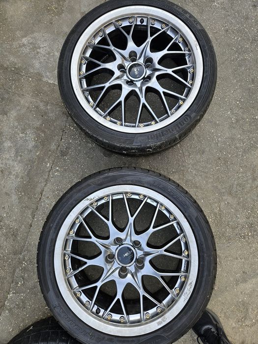 Jeante cu cauciucuri