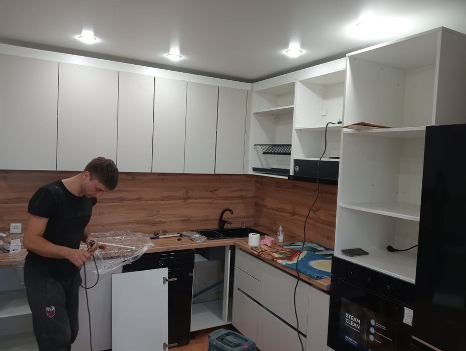 Натяжные потолки.