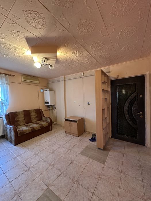 Apartament în Rovine zona Nicolae Iorga,Centrala termica proprie,0760524134,An constrctie bloc 1980