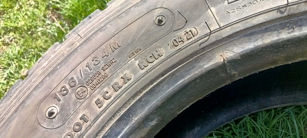 Anvelope Bridgestone R-drive 002. 245/70/19.5