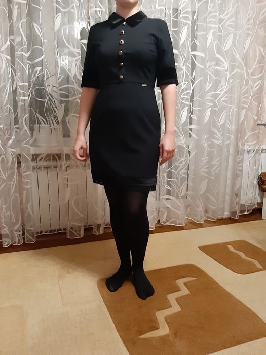 П  л  а  т ь е !