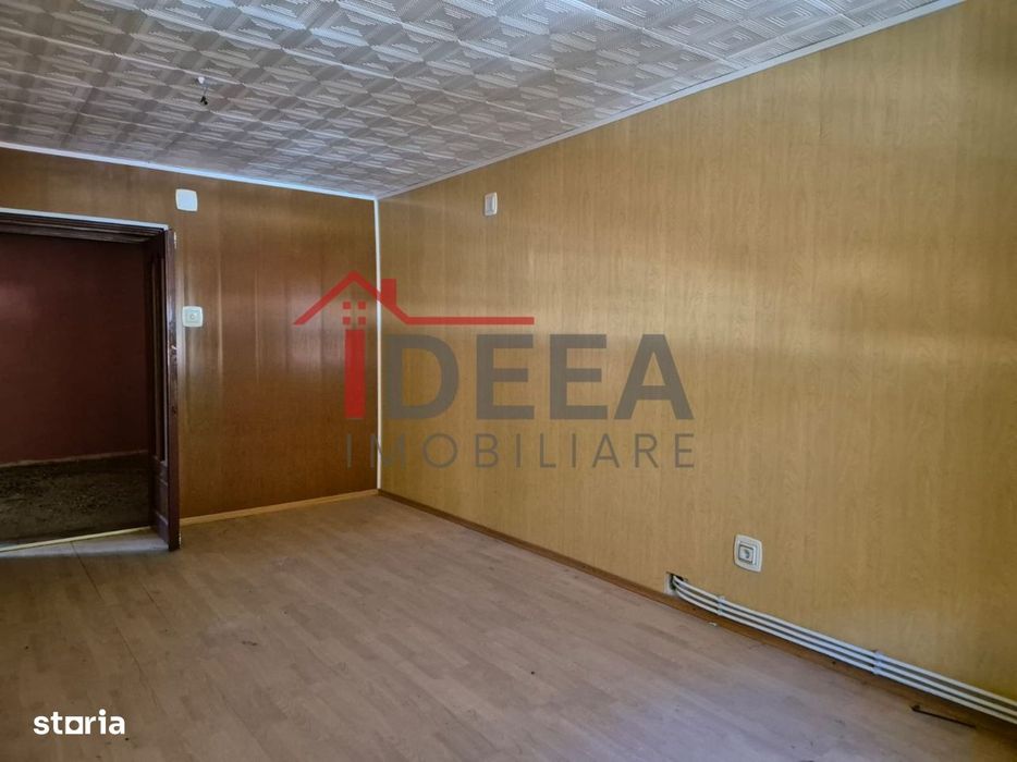 Apartament cu 4 camere și 2 băi, 78,5 mp, logie și boxă, Bld. Traian