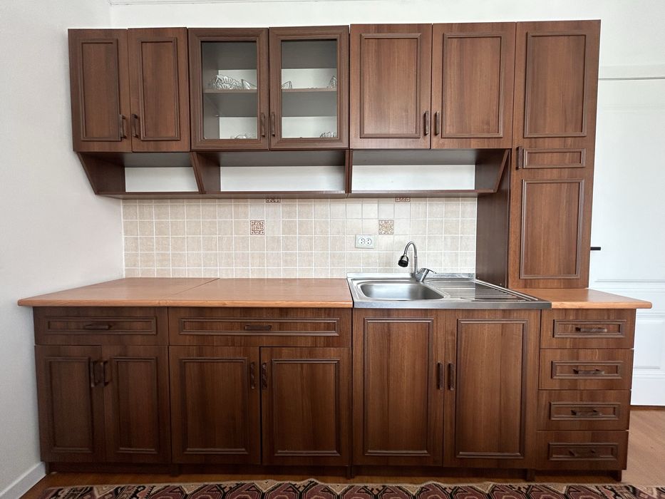 Куханный гарнитур