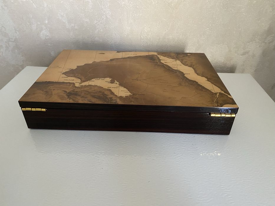 Шкатулка коробка