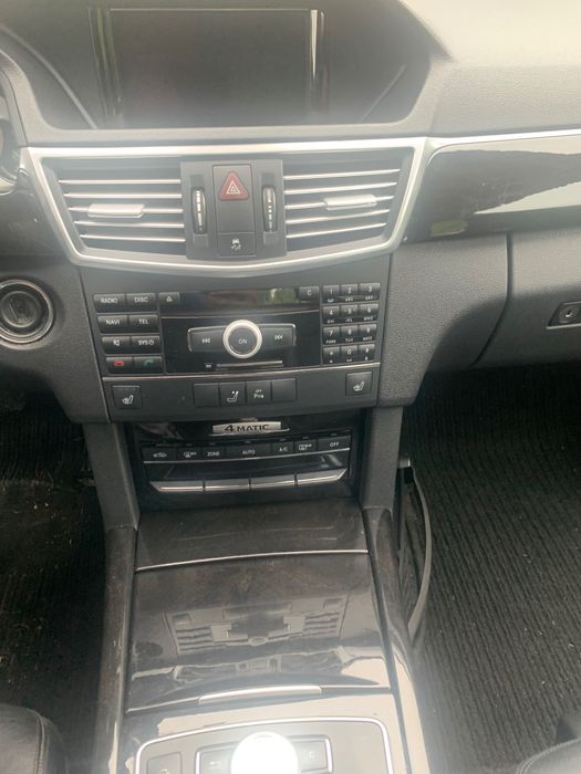 E350 cdi 4Matic Панорама Кожа  Надуване Пружини от Германия без ръжди!