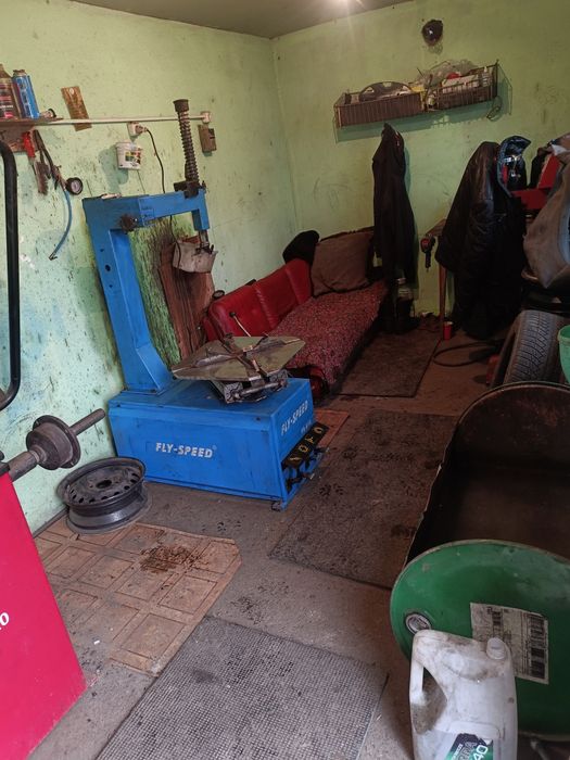 Продам ,Срочно Шиномонтаж