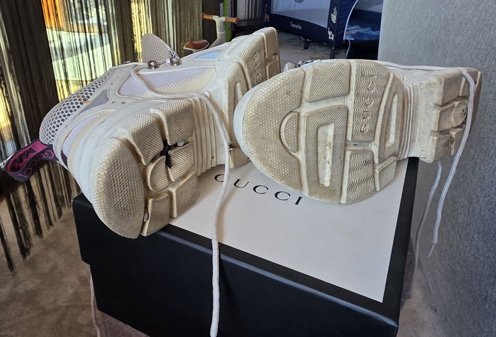 Pantofi Gucci Flashtrek