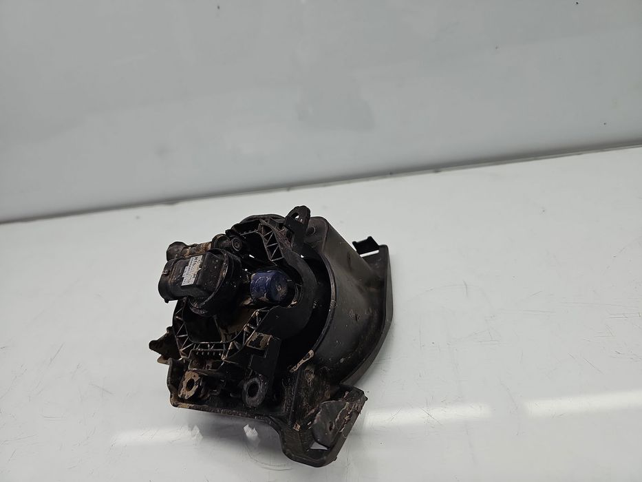 Proiector ceata dreapta Renault Clio 4 [Fabr 2012-prezent] 261500097R