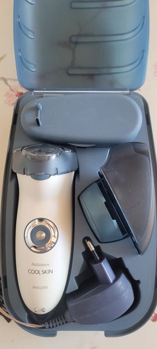 Электробритва Philips "Cool Skin".