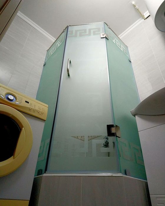 Душевые ограждения и кабины