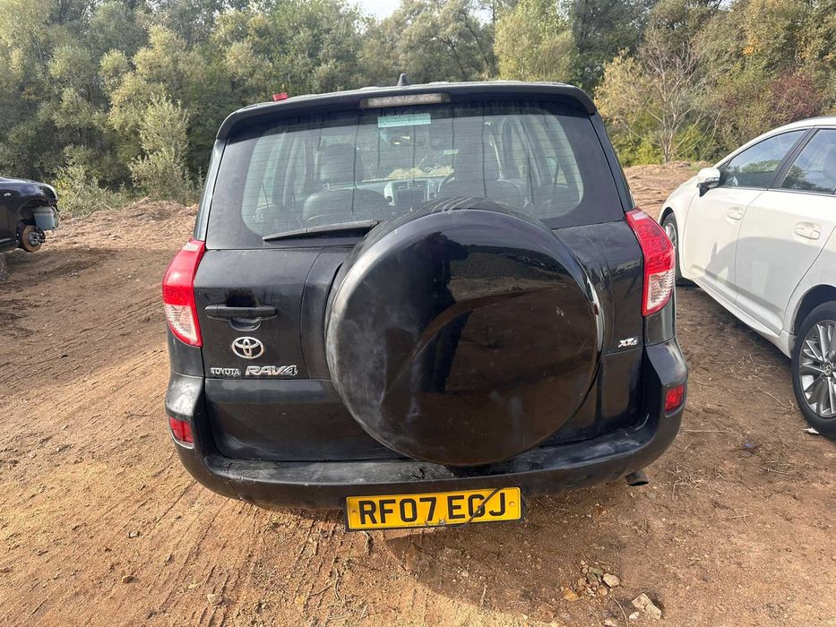 НА ЧАСТИ Toyota Rav4 2.2 D-4D 136к.с 2007г