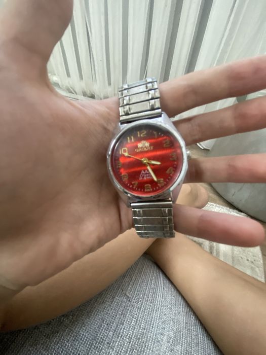 Продам часы ориент 35000