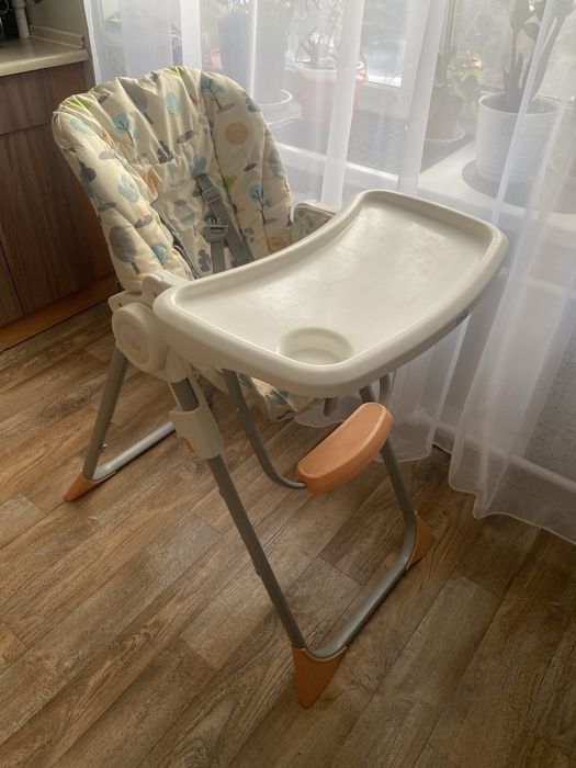 Стульчик для кормления