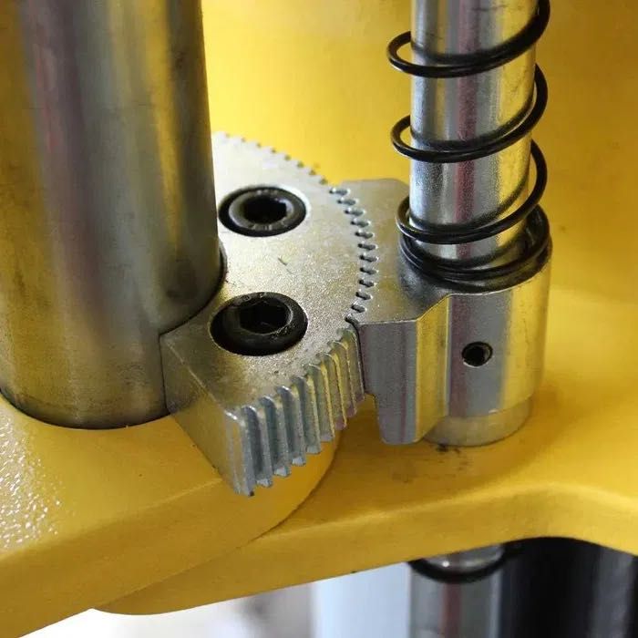 Qiyang padyomnik 5T 
Подйомник Подъемник + Bonus bor