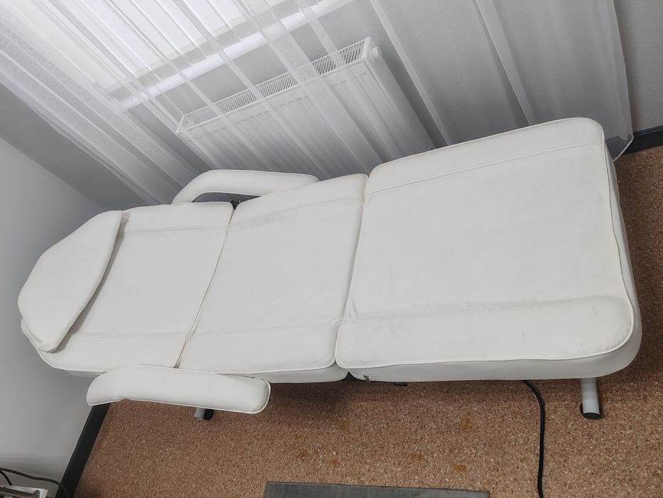 Кушетка косметологисеская