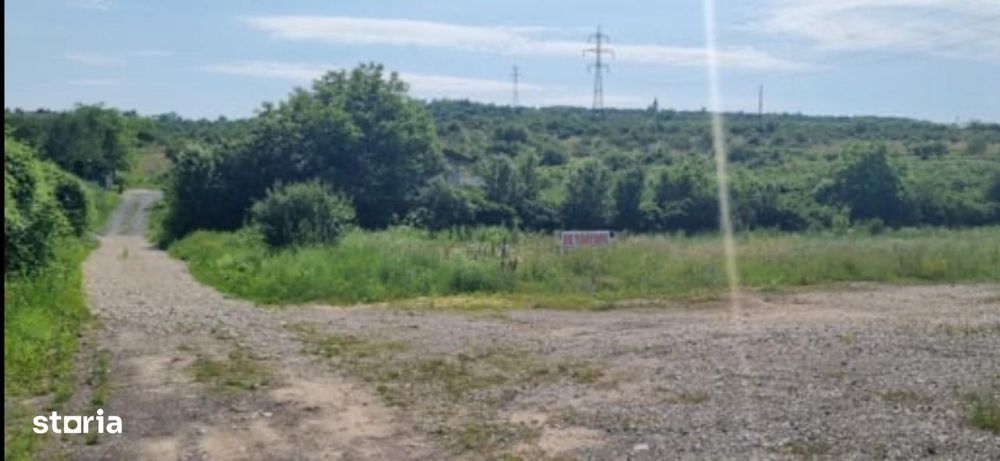 Teren intravilan in Santuhalm cu o suprafata de 5500mp,