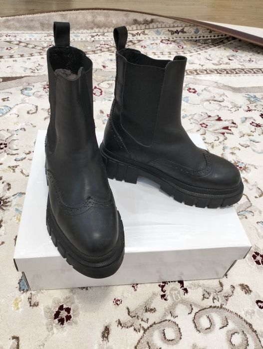 Қысқы аяқ киім ..