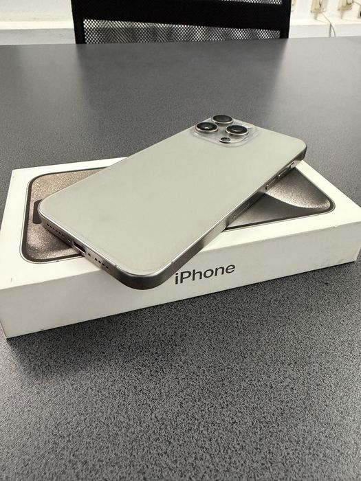 Iphone 15 pro max 256gb