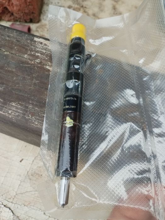 Дюза инжектор за Дачия Логан