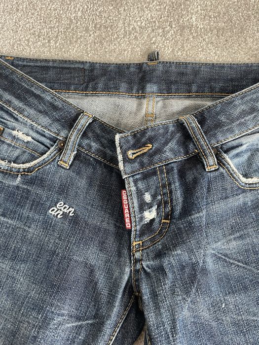 Blugi Dsquared2 Man marimea 42