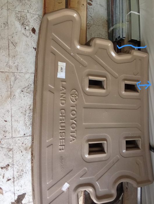 Полики на багажник ленд круйзер