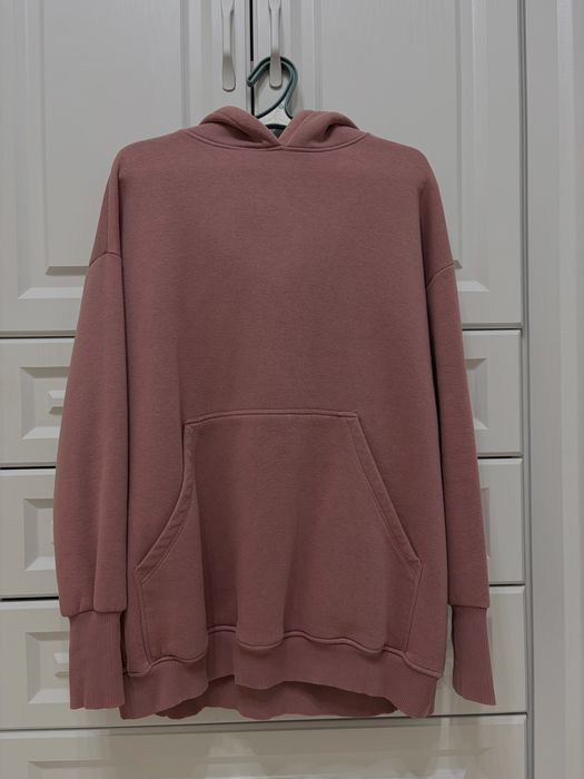 Продаю одежду за 2000