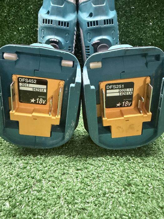 Винтоверти за гипскартон Makita DFS452