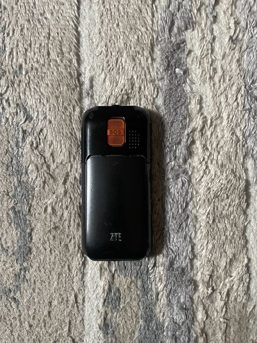 Продам телефон ZTE