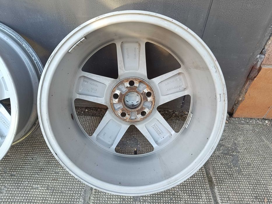 ОРИГИНАЛНИ джанти 17 ' цола 5x114,3 Toyota Auris / Тойота Аурис 7J ET50