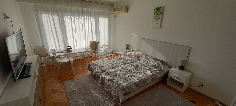 Дава се под наем Четиристаен апартамент в Варна, Цветен квартал - 85 кв.м за 612 € - Снимка #3