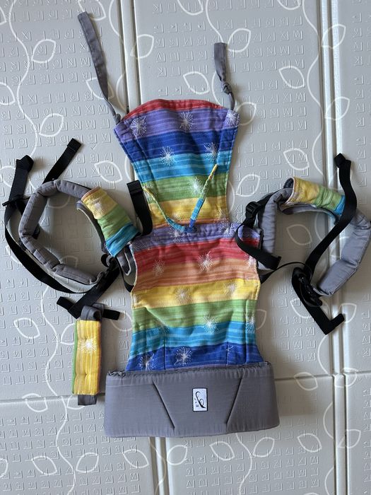 Marsupiu Radira Tiny Magic Curcubeu