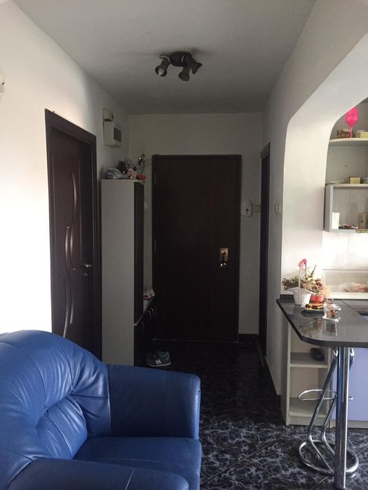 Închiriez apartament 3 cam in Cantemir 350Euro