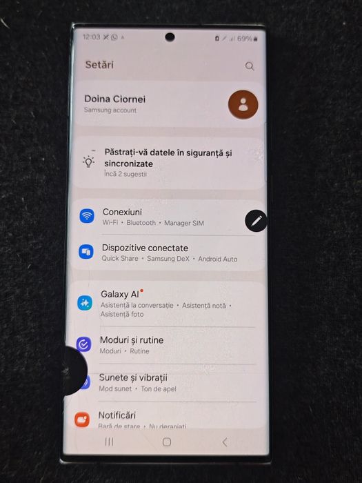 Vând S22 ultra display crăpat