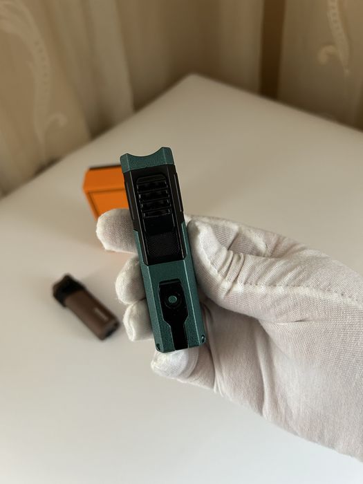 Запалка за пури – 4 турбо пламъка, пънч, 2 цвята