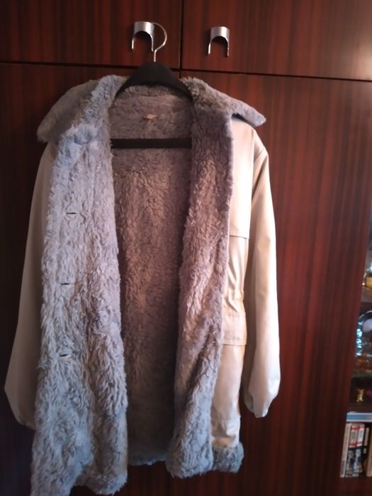 Детска шуба с качулка. Ватирана. Сива.