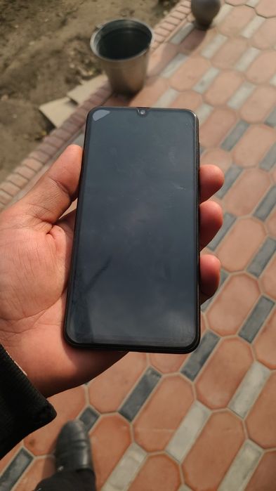 Samsung A30 sotiladi 32gb