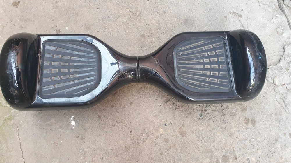 Habobordul este putin zgareat dar functioneaza