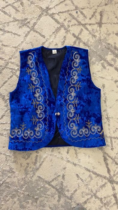 Продам национальный жакет 1500