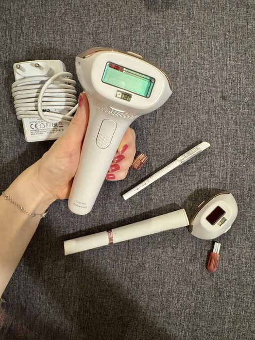 Фотоепилатор Philips Lumea Advanced