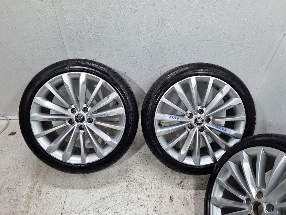 Set jante cu anvelope Skoda Superb III Combi (3V5) [Fabr 2015-2024] 3V