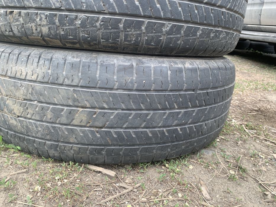 Продам шины 225/65/17