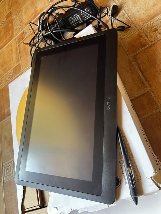 Wacom Cintiq 16 графичен таблет