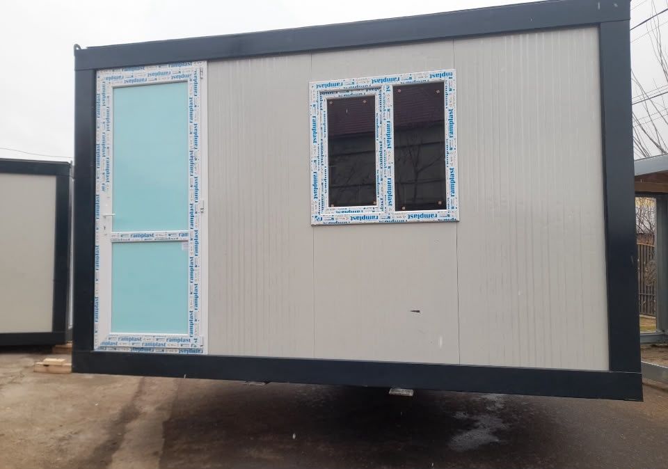Vând containere modulare